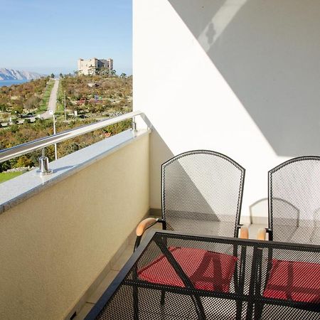 Apartman Leona Villa Nehaj เซนญ์ ภายนอก รูปภาพ