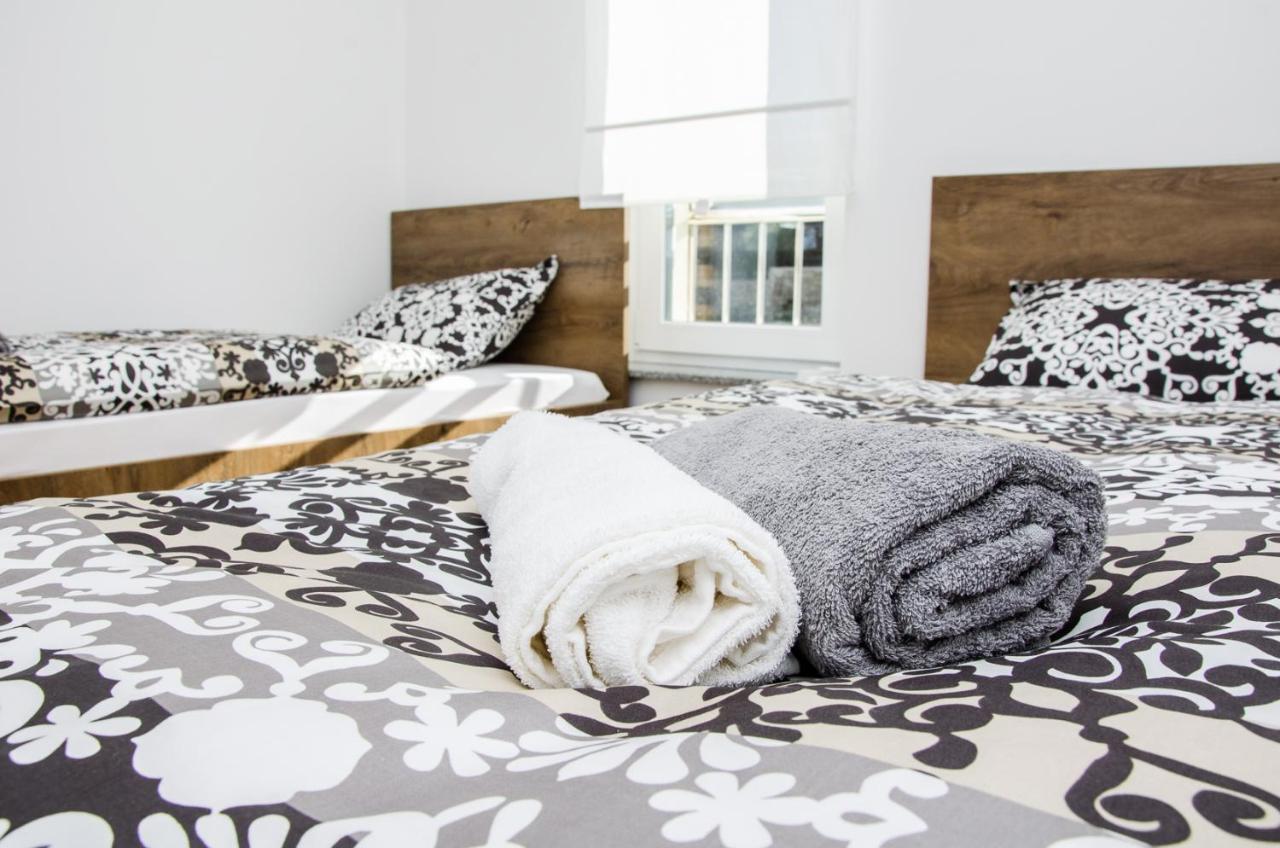 Apartman Leona Villa Nehaj เซนญ์ ภายนอก รูปภาพ